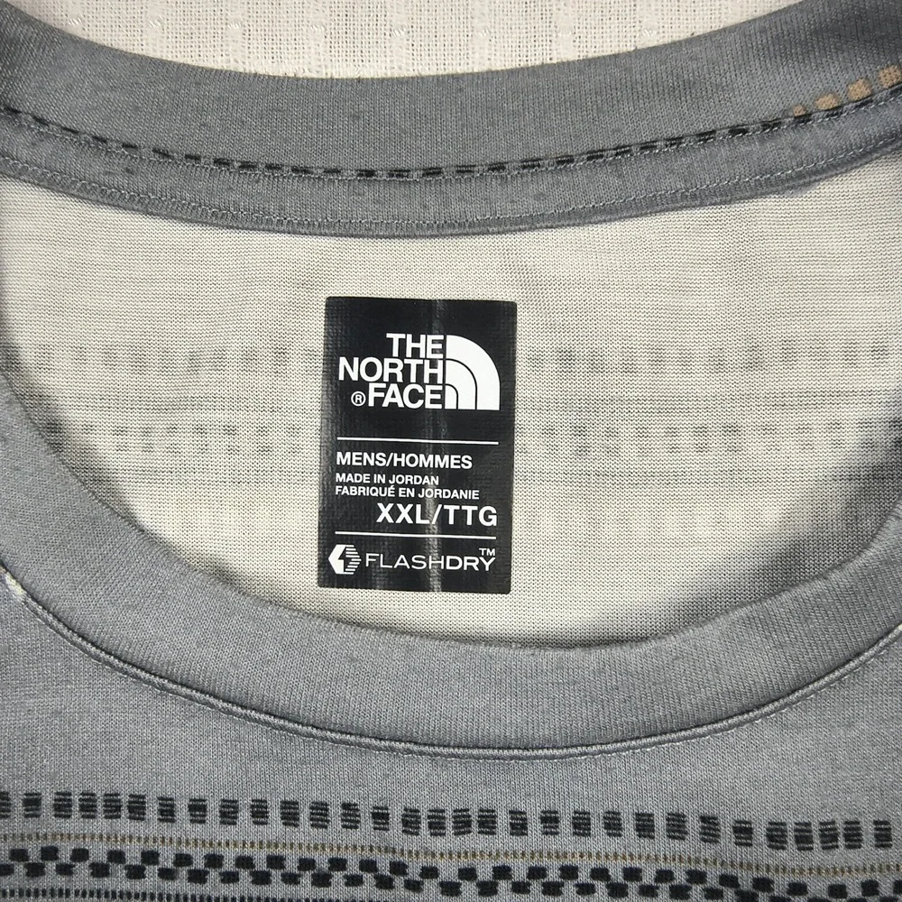 The North Face Men's XXL Gray Striped FlashDry Pocket T-Shirt Short Sleeve Tee